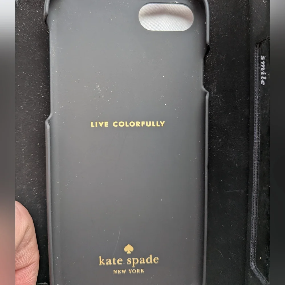 Kate Spade Cedar Street Dot Folio iPhone 7/8 Wallet Wristlet